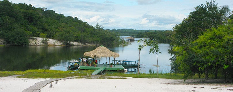Pacote-de-Viagem-para-Manaus-Amazônia-Lago-Tarumã-Chegada-no-Amazon-Ecopark.jpg