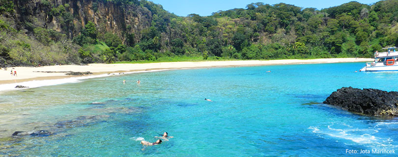 Pacote-de-Viagem-para-Pernambuco-Fernando-de-Noronha-Praia-Do-Sancho-04.jpg